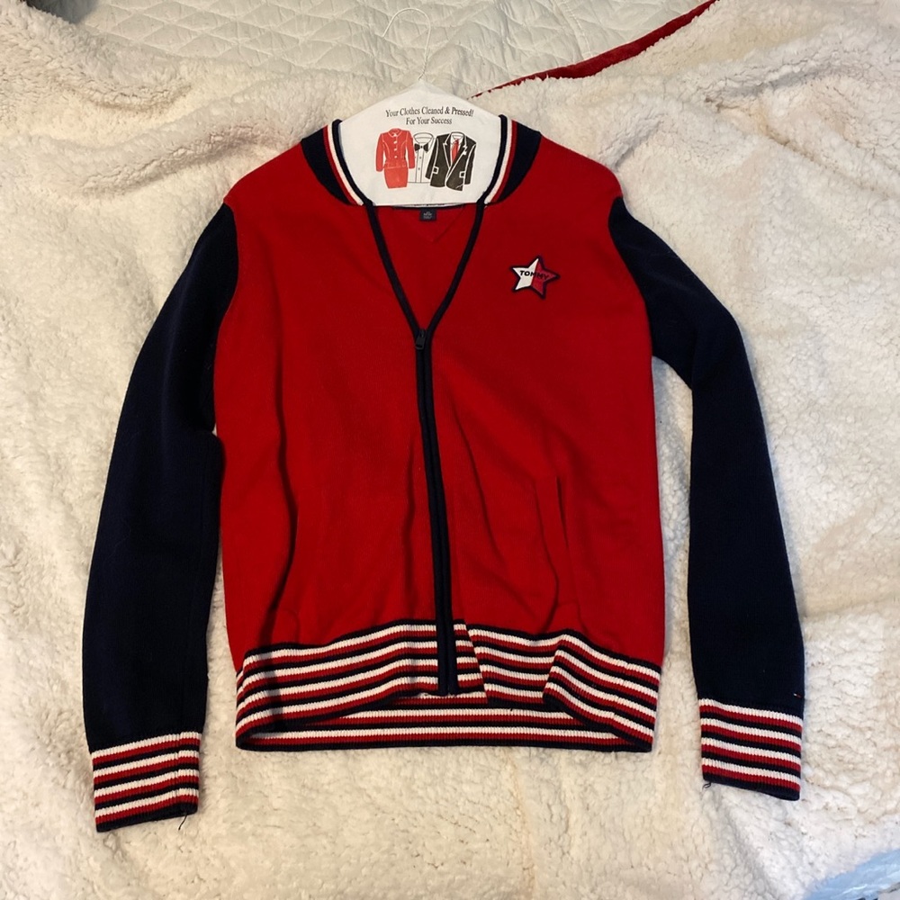 Tommy Hilfiger sweater